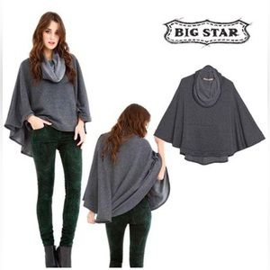 Tee by Big Star‎ Cowl Neck Sweater Pancho. Size S.